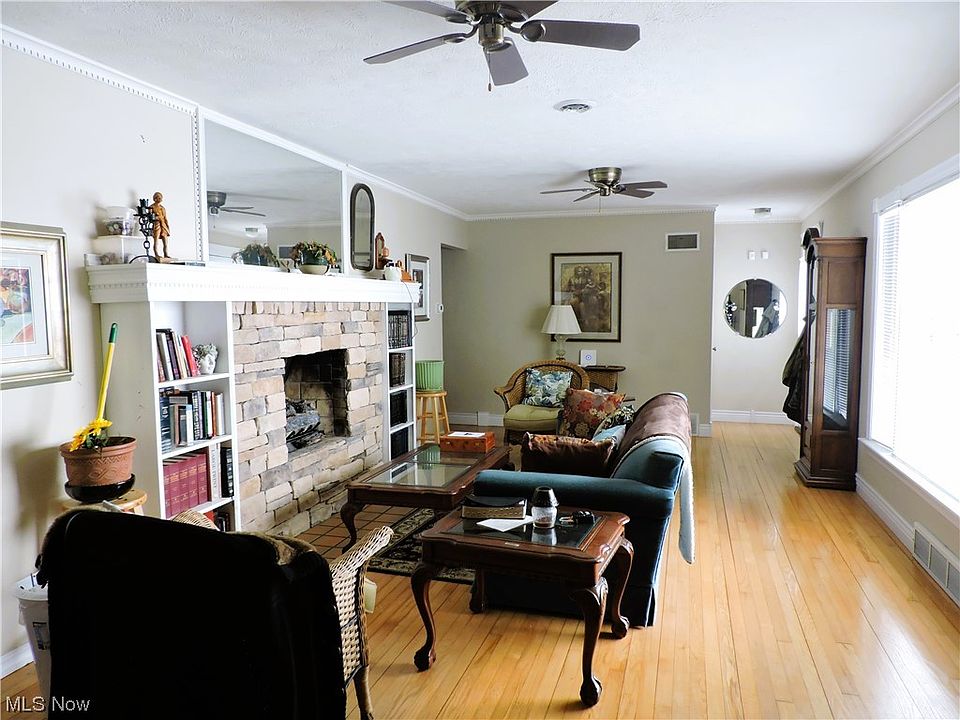 7242 Lake Rd W, Ashtabula, OH 44004 Zillow