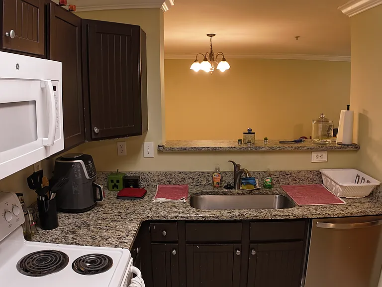 833 Old Greenville Hwy #1034 — Photo 4