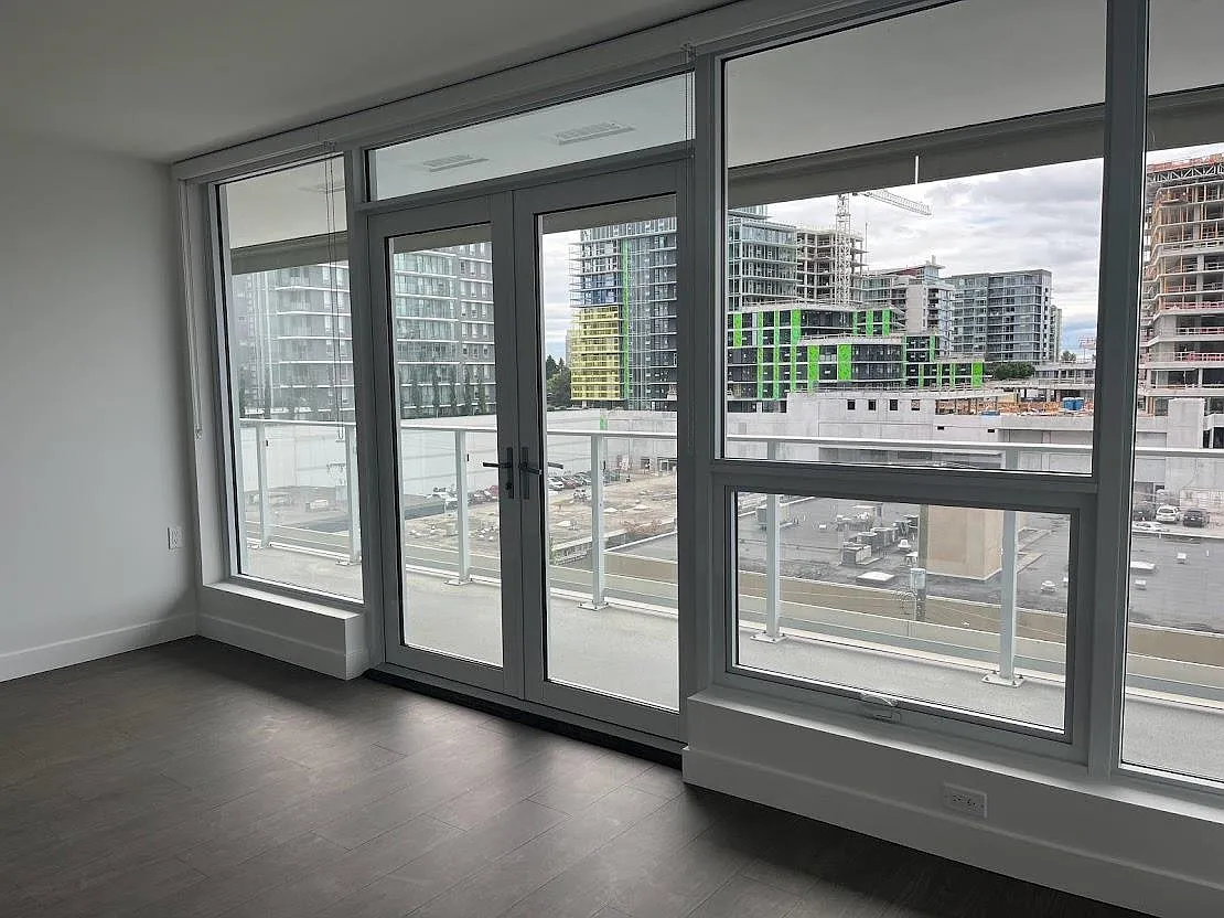 2 bed, 900 sqft, $3,050 — Photo 4