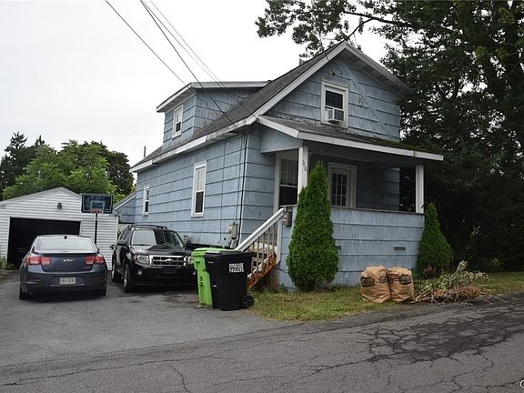 2nd image of 116 Gaynor Ave