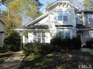 2208 Plum Frost Dr, Raleigh, NC 27603