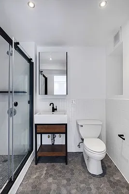 Rented by REAL New York | media 4