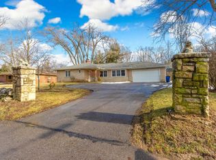 7690 Riverside Dr, Dublin, OH 43016