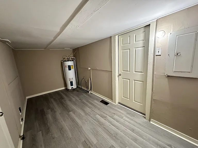 2320 Wesley Ave SW — Photo 10