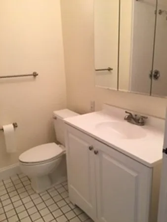 33 Pond Ave #722 — Photo 9