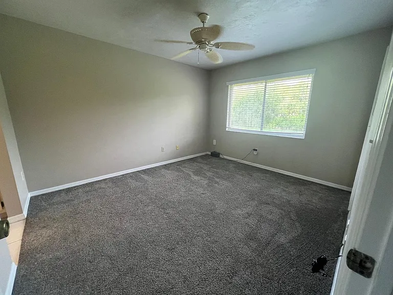 13076 Cross Creek Ct #408 — Photo 33