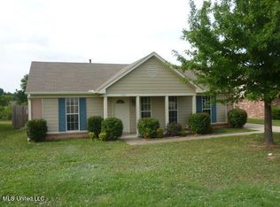 1080 Parkview Cir N, Southaven, MS 38671