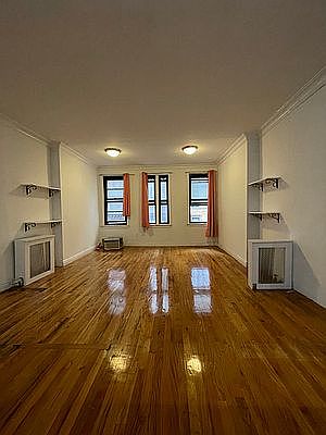 1st image of 144 W 46th St #5B