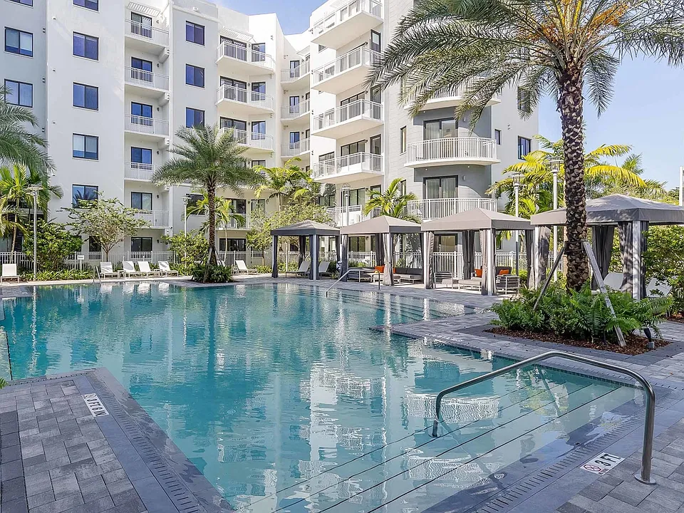 AMLI Park West