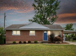 10808 Palmyra Ct, Saint Louis, MO 63123
