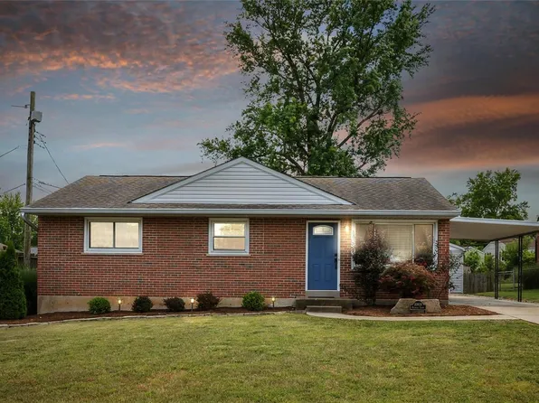 10808 Palmyra Ct, Saint Louis, MO 63123