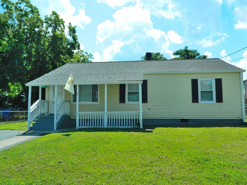 1st image of 11 Maney Dr