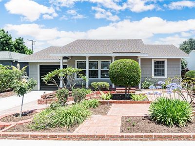 5449 E Fairbrook St, Long Beach, CA, 90815