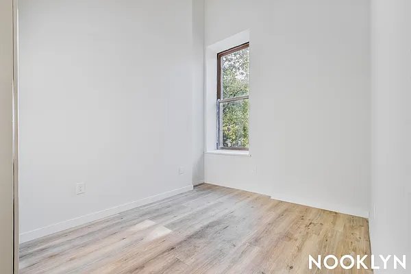 Rented by Nooklyn NYC LLC | media 42