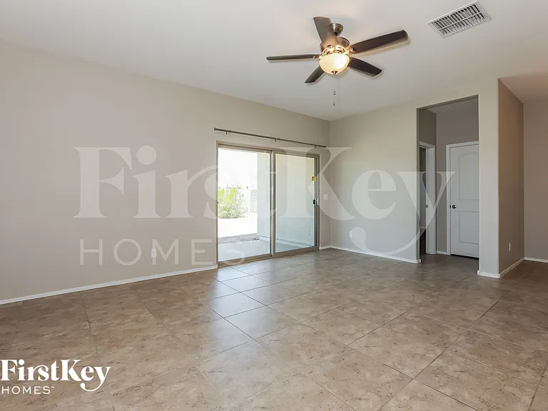 11388 E Wallflower Ln — Photo 2