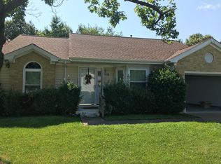 1816 Pathfinder Dr, Virginia Beach, VA 23454