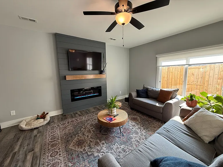 3034 Candlelight Dr — Photo 15