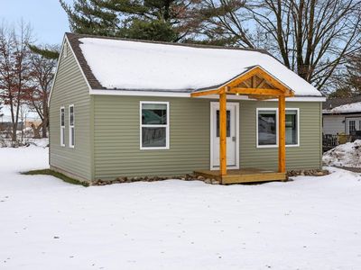 708 S Court Ave, Gaylord, MI, 49735