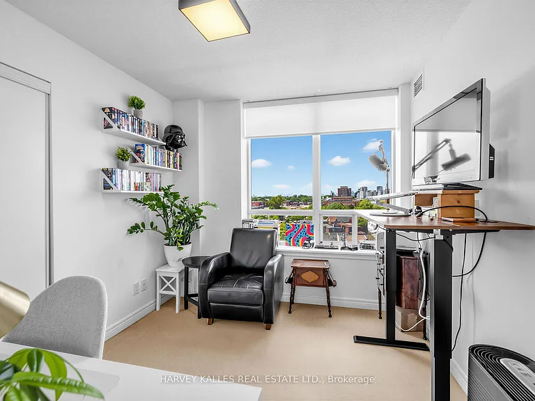 1369 Bloor St W #905 — Photo 17