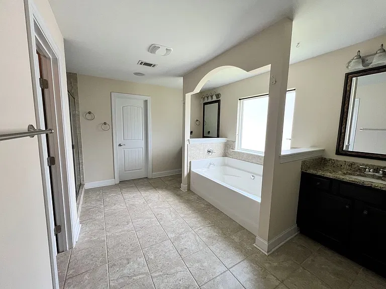 327 Clearwater Ln — Photo 28