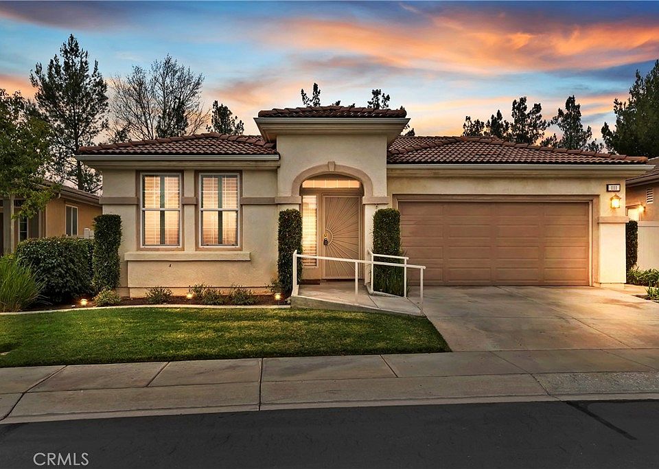 111 Owl Crk Beaumont CA 92223 Zillow