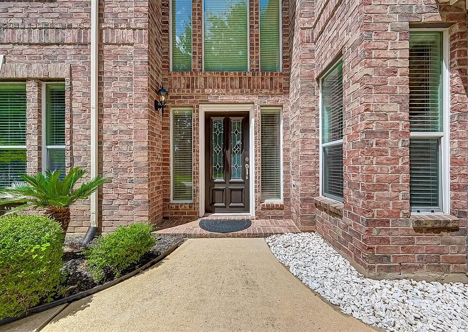 Come take the tour and fall in love with all the upgrades and renovations made to your dream home!