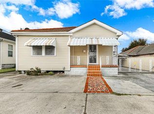 2206 Stander Pl, Chalmette, LA 70043