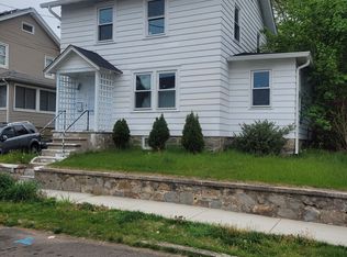 36 Fleet St, Bridgeport, CT 06606