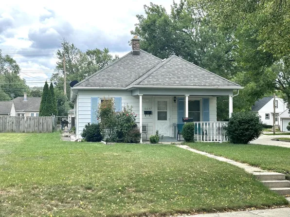 10237 West Bungalow PARKWAY, West Allis, WI 53214