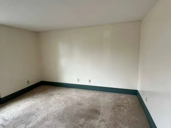 Pierpont Commons, 500 Howe Ave APT 301, Shelton, CT 06484