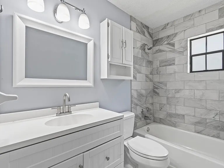 1205 S Flagler Ave — Photo 35
