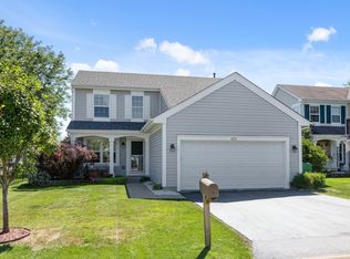 625 E London Ct, Round Lake Beach, IL 60073