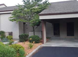 29 Lakeshore Ter UNIT 9, Crossville, TN 38558