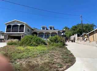 9820 Estrella Dr, Spring Valley, CA 91977