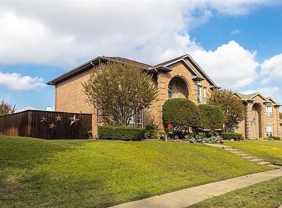 2nd image of 1033 Mark Twain Dr