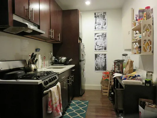 Rented by Rennit Inc. | media 21