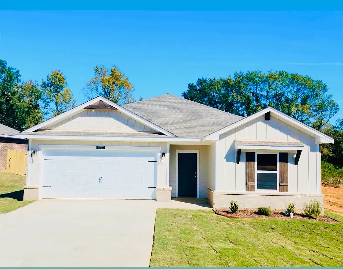 3 bed, 1234 sqft, $2,199 — Photo 1
