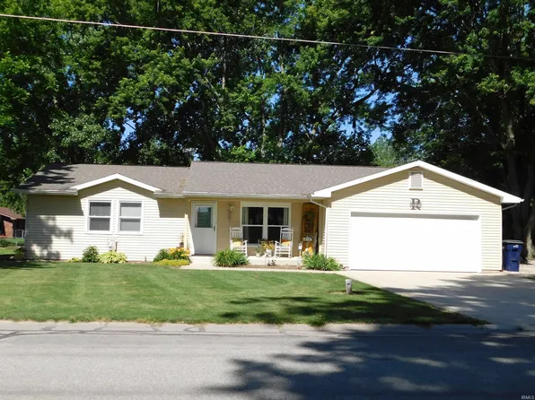 1514 Meadow Ln, Warsaw, IN 46580