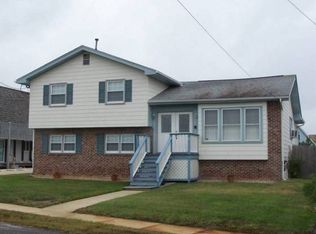 6 2nd Dr, Stone Harbor, NJ 08247