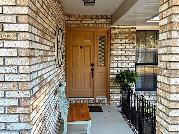 3rd image of 19807 SW 85th Loop