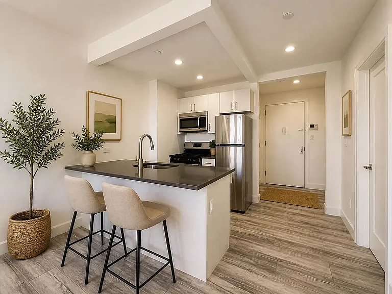 106 Remsen Ave #2C — Photo 3