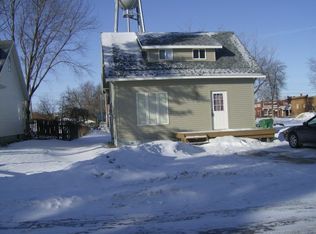 508 5th St, Madison Lake, MN 56063