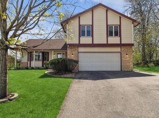 8604 Darnel Rd, Eden Prairie, MN 55344