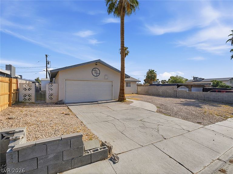 1810 Renada Cir, North Las Vegas, NV