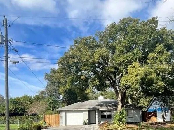 4908 Serena Dr, Tampa, FL 33617