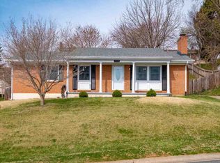 1418 Aiken St, Staunton, VA 24401