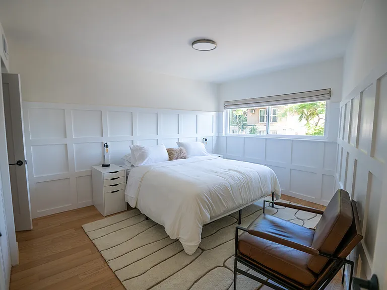 8401 Fountain Ave #4 — Photo 23