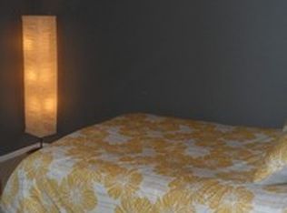 2843 Arboretum Vilg Trl, Chanhassen, MN 55317