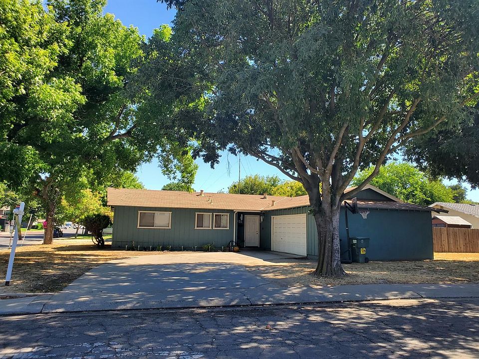 2nd image of 1324 Rimrock Way