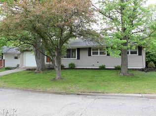 1206 Roland Dr, Normal, IL 61761